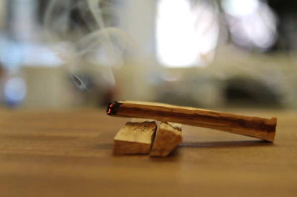 “Cultivating Mindfulness with Palo Santo Sticks: A Path to Enlightenment”